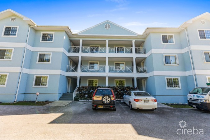 LAKESIDE VILLAS 1 BED / 1 BATH