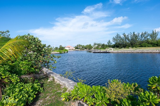 WATERFRONT LOT WITH NORTH SOUND ACCESS