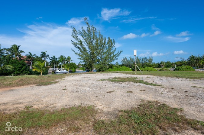 WATERFRONT LOT WITH NORTH SOUND ACCESS