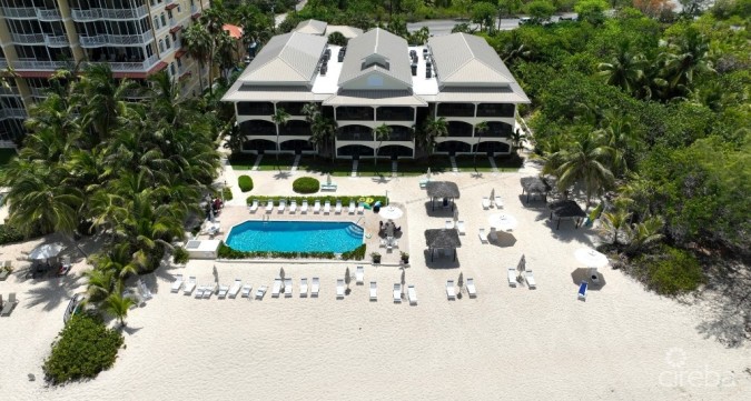 THE HERITAGE CLUB - SEVEN MILE BEACHFRONT CONDO