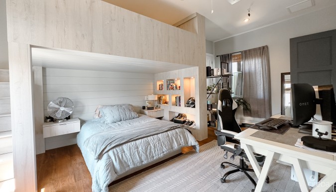 LUXURY HOME - THE AVE SOUTH SOUND