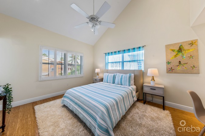 BRITANNIA REGENTS COURT 722, SEVEN MILE CORRIDOR FAMILY HOME