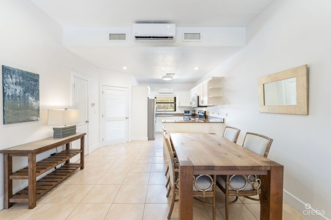 ST. TROPEZ VILLAS 3, SOUTH SOUND TOWNHOME
