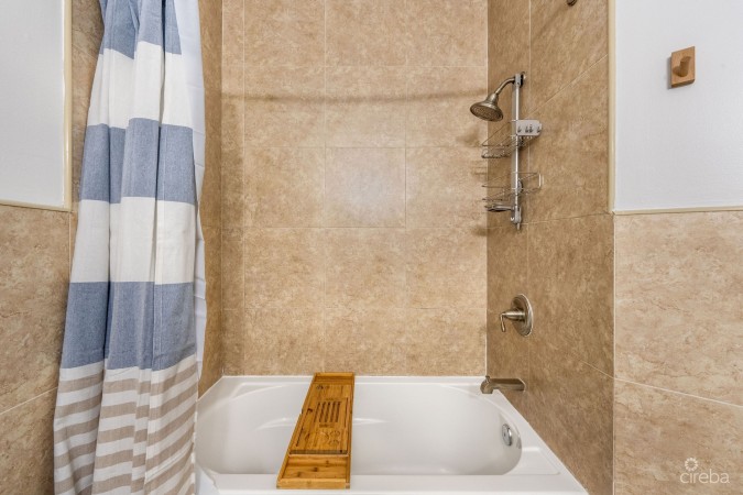 ST. TROPEZ VILLAS 3, SOUTH SOUND TOWNHOME