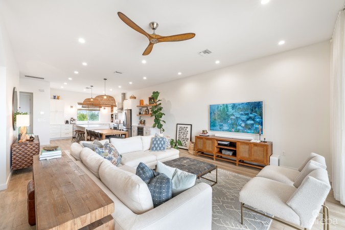 OCEAN CREST 19, WATERFRONT TOWNHOME W/ APARTMENT
