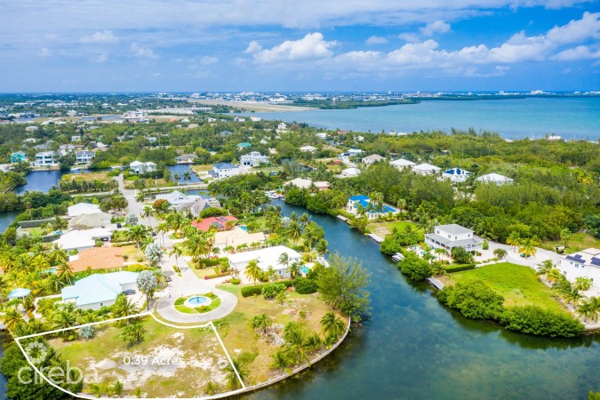 THE ISLAND 0.39 ACRES, CANAL FRONT