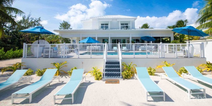 CARIB SUN - EXQUISITE WATERFRONT ESTATE W /GUESTHOUSE IN CAYMAN KAI