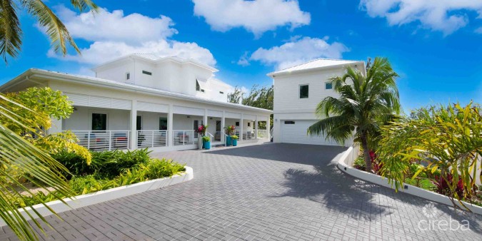 CARIB SUN - EXQUISITE WATERFRONT ESTATE W /GUESTHOUSE IN CAYMAN KAI