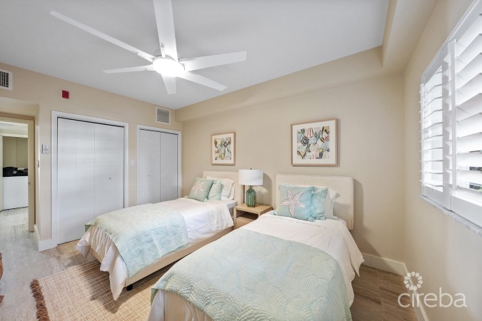 SEVEN MILE BEACHFRONT  CONDO, CAYMAN CLUB