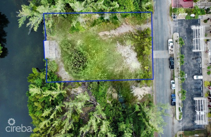 .36 ACRES  CANAL FRONT DEVELOPMENT SITE