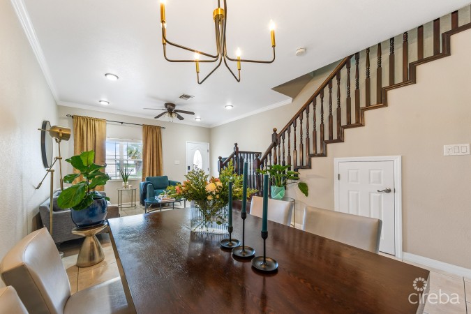 BEAUTIFULLY POLISHED 2BR CONDO - COLONIAL GRAND