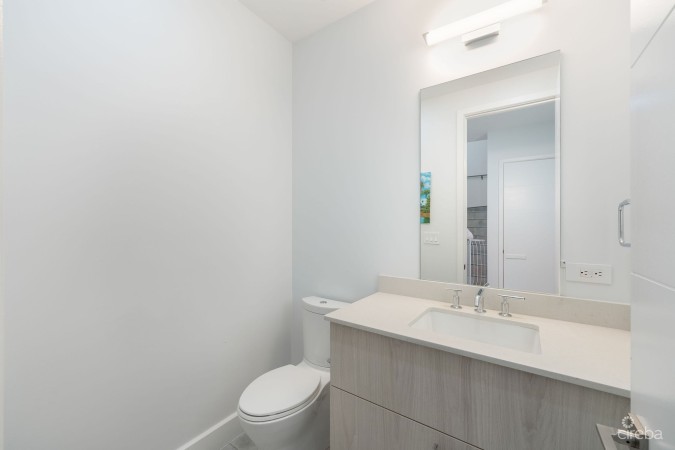 CYPRESS POINTE NORTH 303, CRYSTAL HARBOUR VILLA