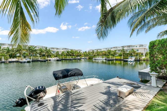 CYPRESS POINTE NORTH 303, CRYSTAL HARBOUR VILLA