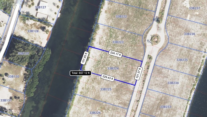 RUM POINT CANAL LOT
