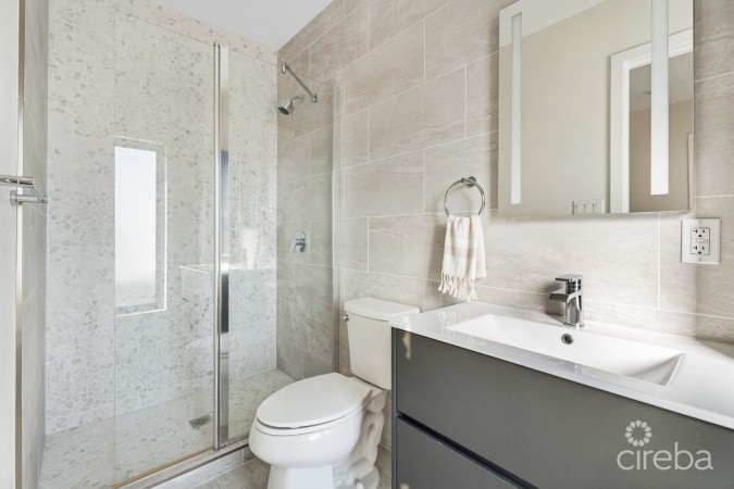 VELA 81, SOUTH SOUND TOWNHOME
