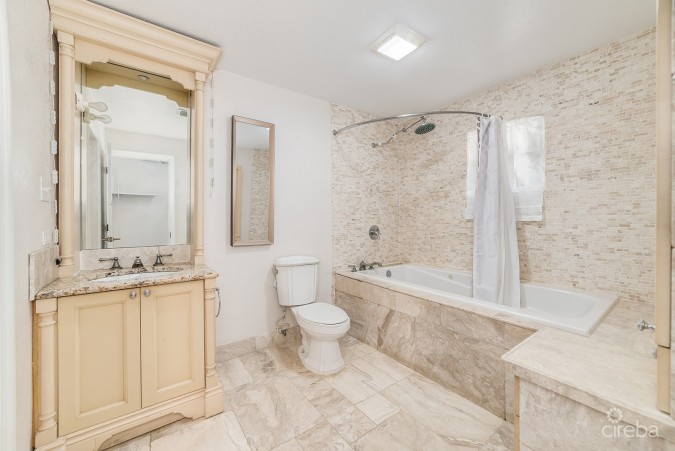 SAVANNAH 3 BED HOME WITH 1 BED RENTAL INCOME