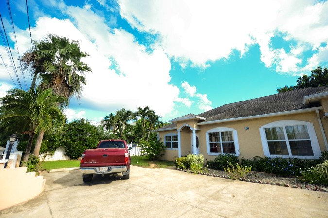 2 Bedroom Duplex on Bamboo St