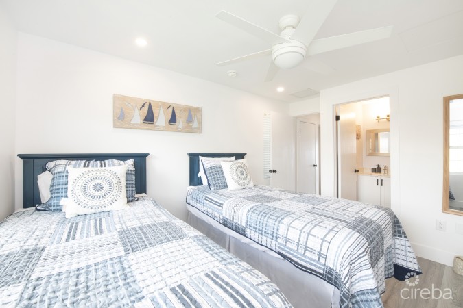 MODERN OCEAN CLUB RETREAT - 2 BED/2.5BATH