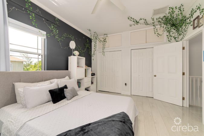 MELROSE LANDING CONDO - #14