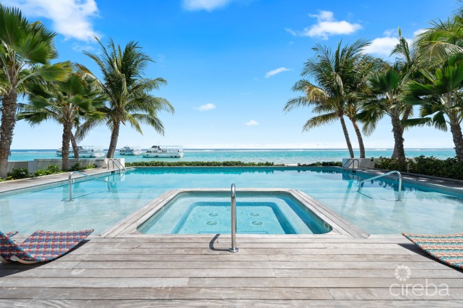 TIDES 4-BED BEACHFRONT CONDO WITH OVERSIZED TERRACE