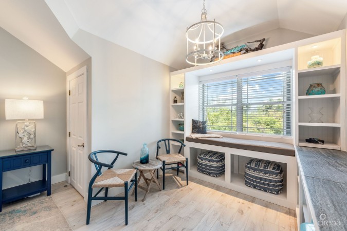UPGRADED COASTAL ESCAPE CANAL FRONT TOWNHOUSE