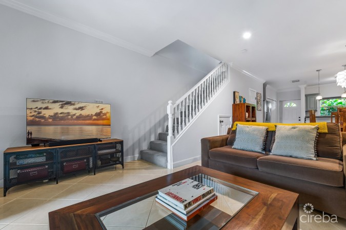 STONE HAVEN 14, GEORGE TOWN CONDO