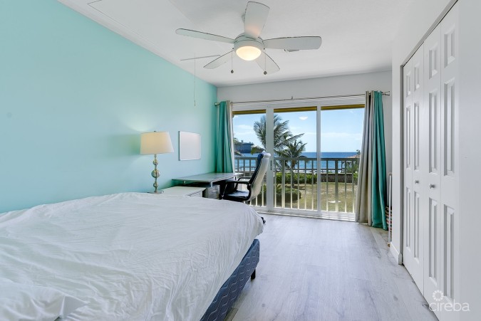 OCEAN CLUB -SPACIOUS 2B/2B WITH OCEAN VIEWS