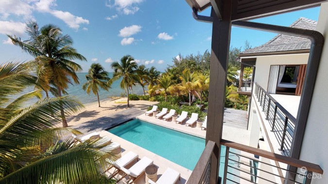 KEMPA KAI INCREDIBLE OCEANFRONT HOME WITH GUEST BUNGALOW