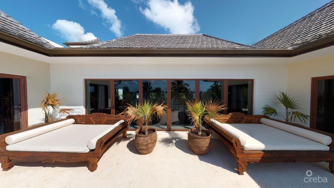 KEMPA KAI INCREDIBLE OCEANFRONT HOME WITH GUEST BUNGALOW