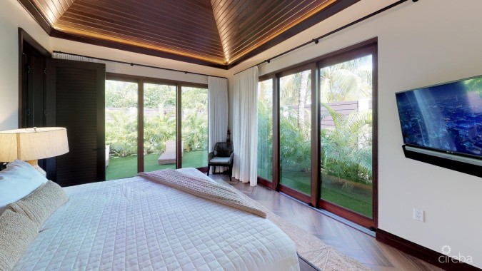 KEMPA KAI INCREDIBLE OCEANFRONT HOME WITH GUEST BUNGALOW