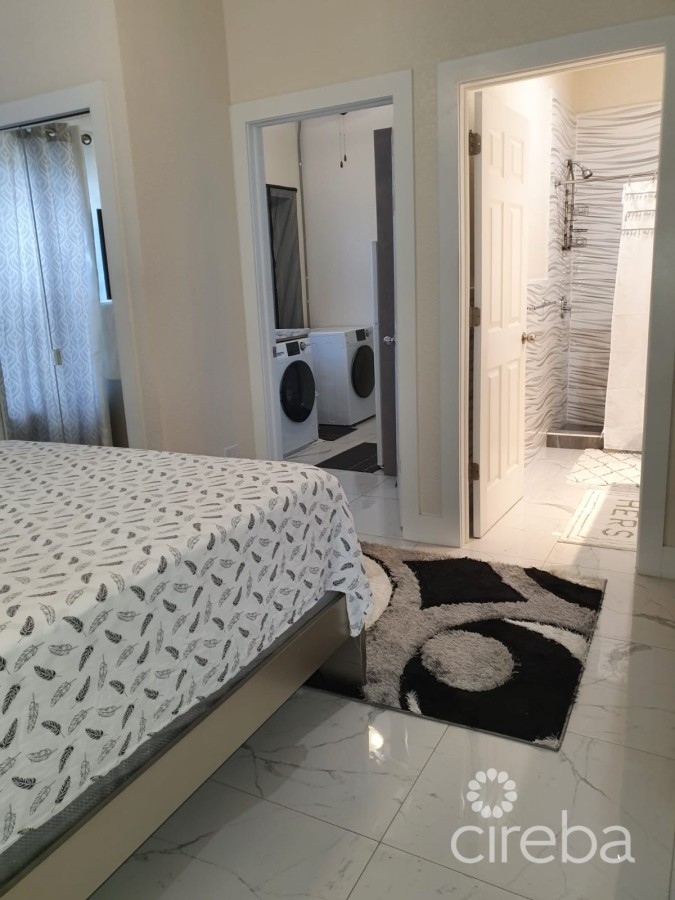 42 EIFFEL DR. – 3 BED HOUSE IN BREAKERS