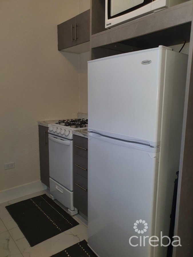 42 EIFFEL DR. – 3 BED HOUSE IN BREAKERS
