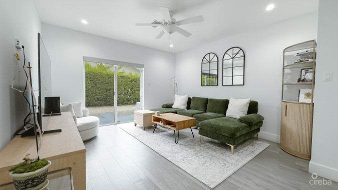 MANGO VILLAS TOWNHOME - WEST BAY