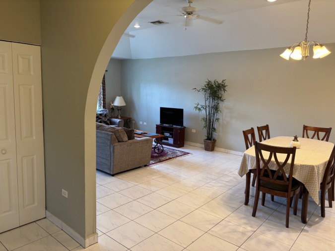2 Bedroom Duplex on Bamboo St