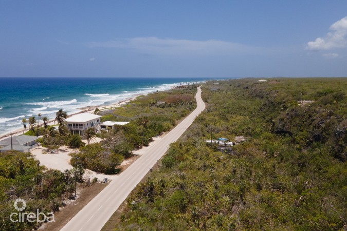 SOUTH SIDE BLUFF BACKING LAND