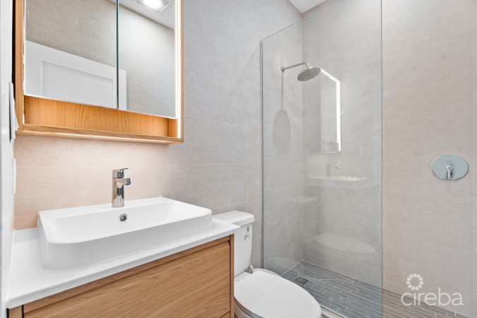 RENOVATED 19 NORTH 2 BED 2 BATH