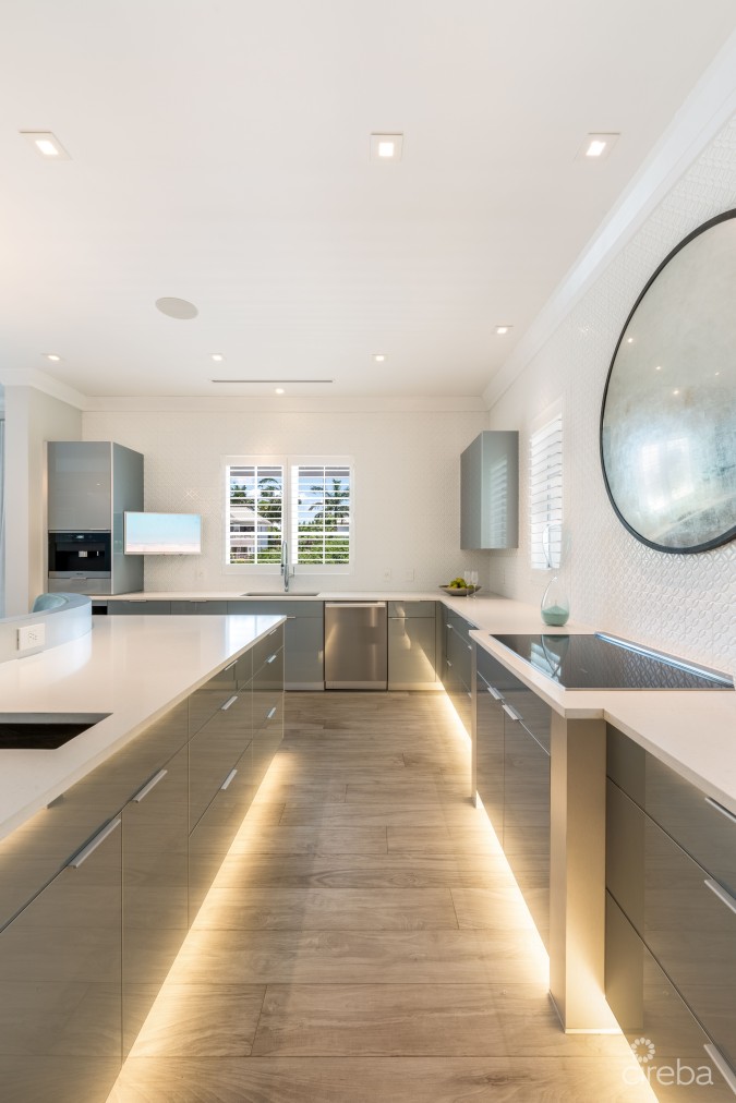 SALT CREEK EXECUTIVE RESIDENCE