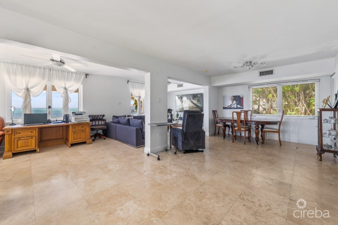 SOUTH SOUND BEACHFRONT DUPLEX
