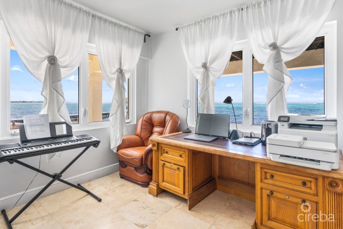 SOUTH SOUND BEACHFRONT DUPLEX