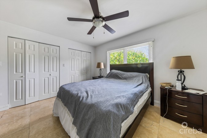 SOUTH SOUND BEACHFRONT DUPLEX