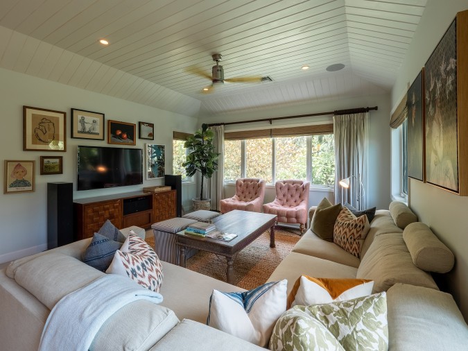 SOUTH SOUND DESIGNER HOME & COTTAGE