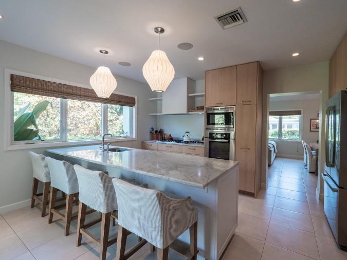 SOUTH SOUND DESIGNER HOME & COTTAGE