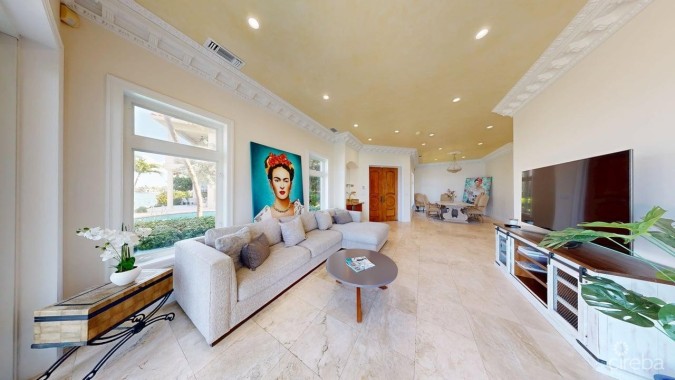 VISCAYA HOME, GOVERNOR'S CREEK