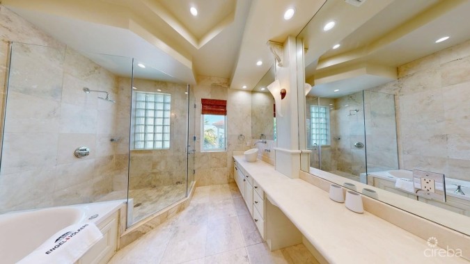 VISCAYA HOME, GOVERNOR'S CREEK