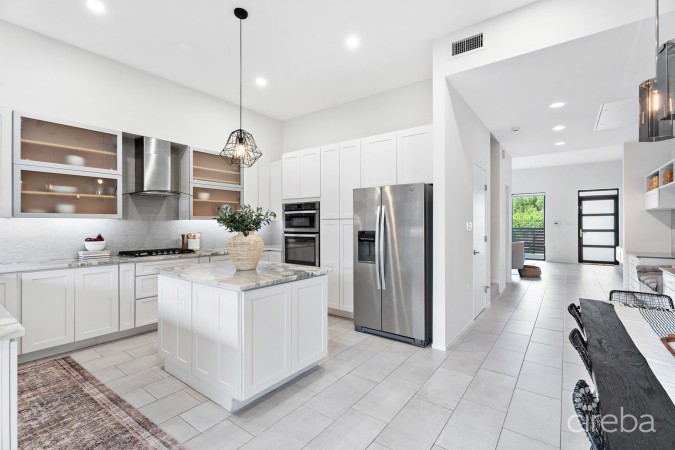 VELA TOWNHOME 15 WITH OCEAN VIEWS