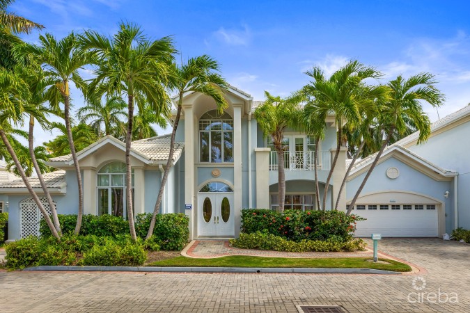 BRITANNIA KING’S COURT VILLA 1004 | GARAGES | WITH DOCK