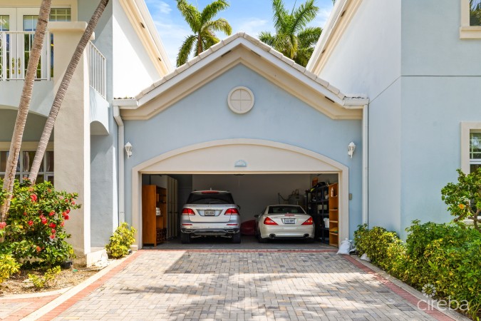 BRITANNIA KING’S COURT VILLA 1004 | GARAGES | WITH DOCK