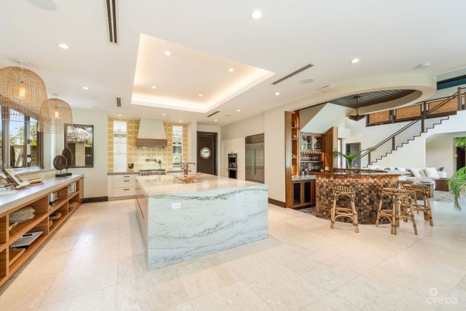 KEMPA KAI INCREDIBLE OCEANFRONT HOME WITH GUEST BUNGALOW