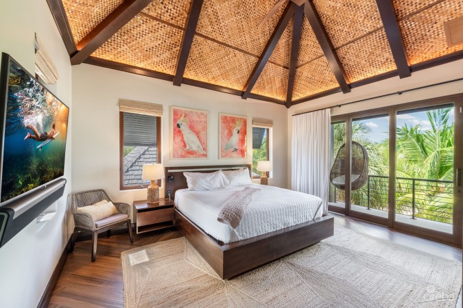 KEMPA KAI INCREDIBLE OCEANFRONT HOME WITH GUEST BUNGALOW