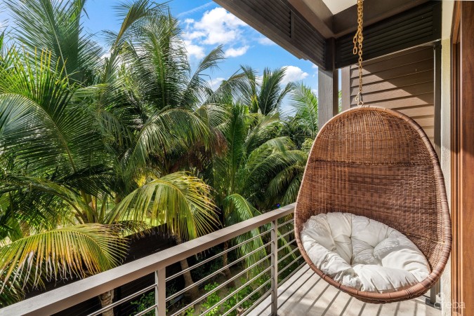KEMPA KAI INCREDIBLE OCEANFRONT HOME WITH GUEST BUNGALOW